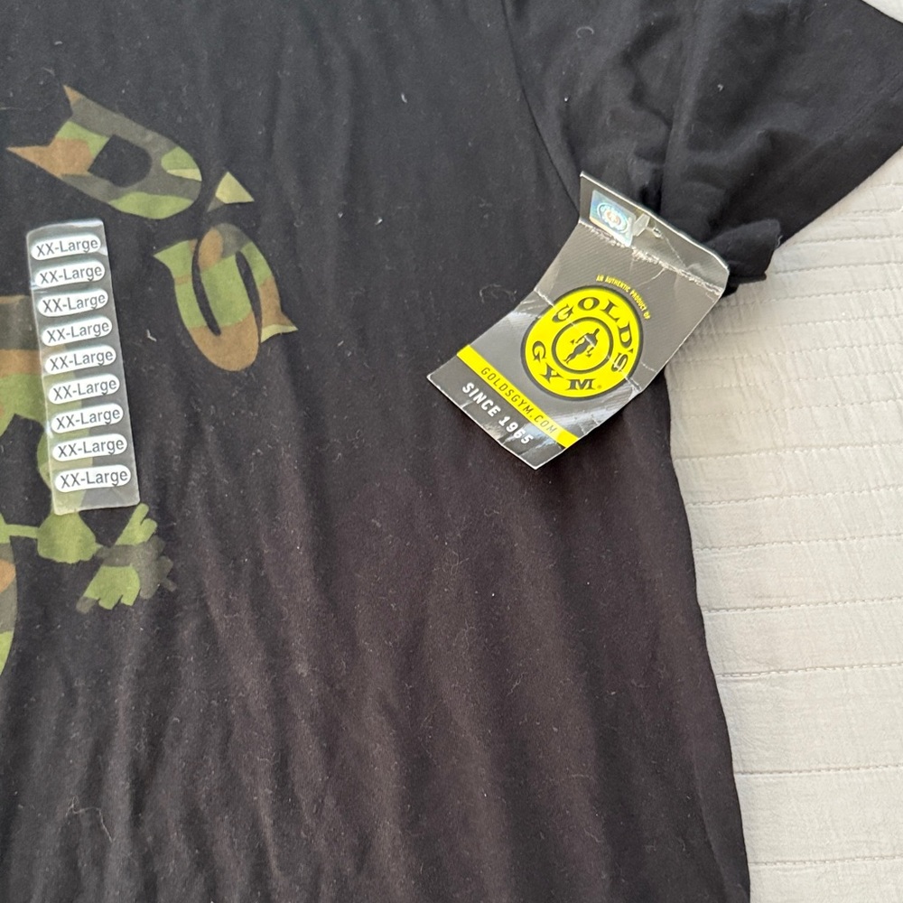 Gold's Gym Black Camo Logo Men's T-Shirt - Picture 3 of 4